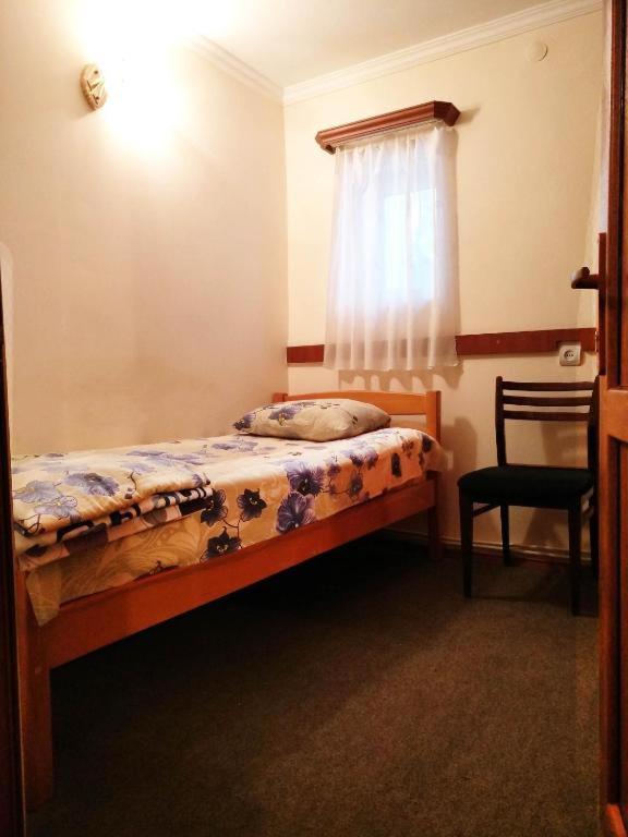 Hostel Sakharov & Tours Yerevan Exterior photo
